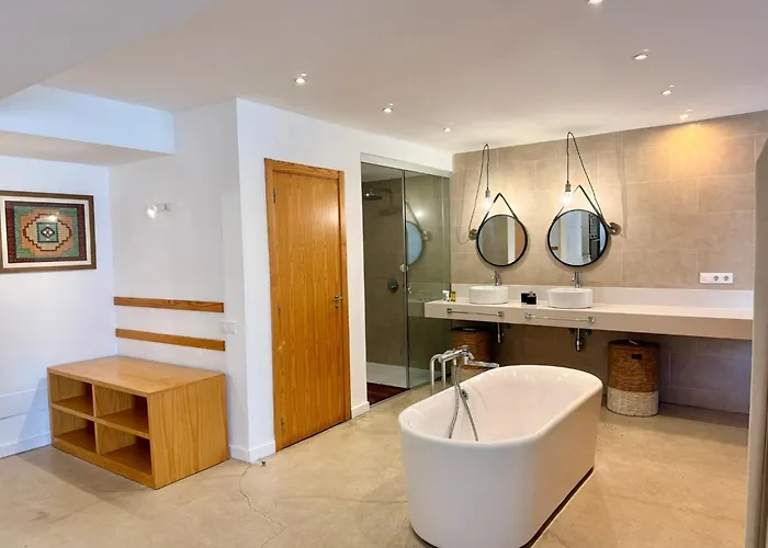 Ocean Suite With Heated Pool By Sunhousescanarias *