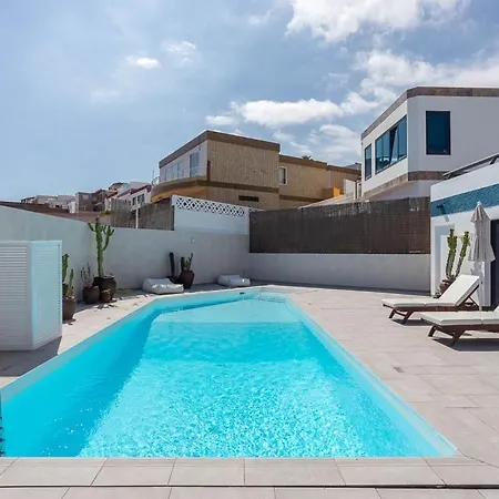 Apartmán Casa Edem Playa Del Hombre Con Piscina Y Solarium