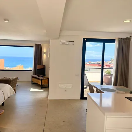Apartment Ocean 1 By Shc (adults Only)