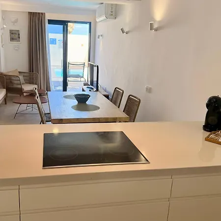 Apartment Ocean 1 By Shc (adults Only)