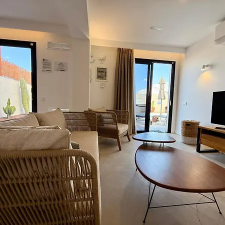 Apartment Ocean 1 By Shc (adults Only) *
