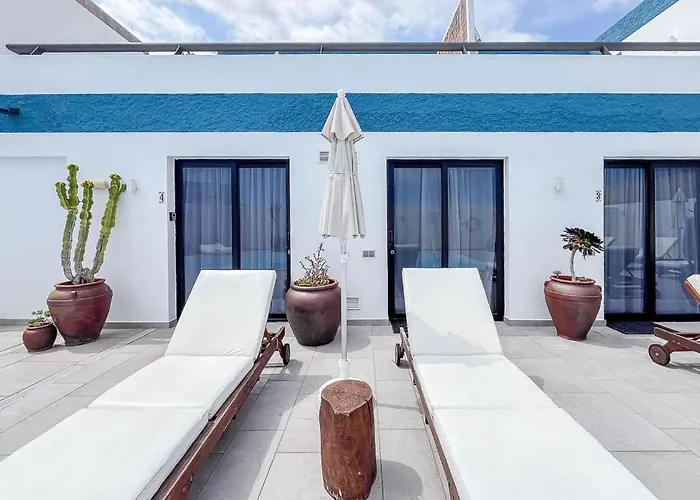 Edem piscina climatizada Playa del Hombre Telde