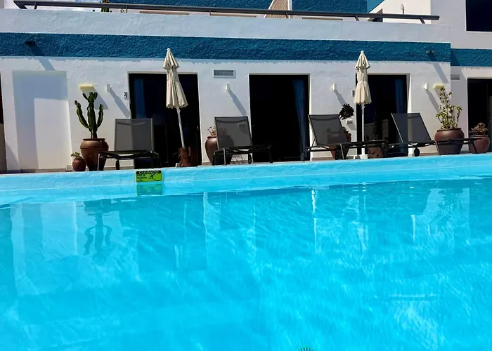 Edem piscina climatizada Playa del Hombre Apartamento