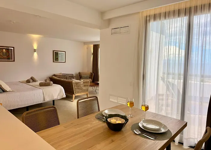 Apartamento Edem piscina climatizada Playa del Hombre Telde