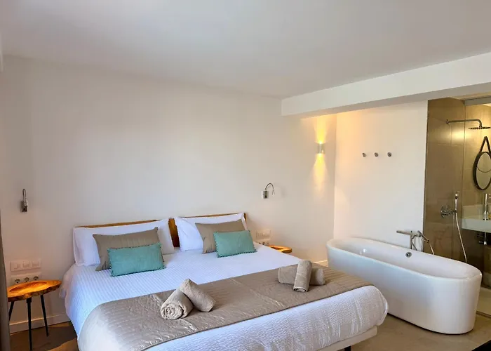 Edem piscina climatizada Playa del Hombre * Telde