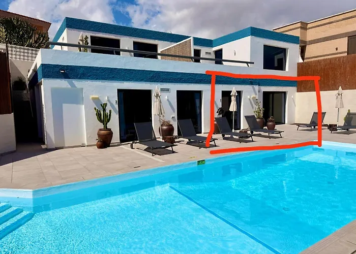 Edem piscina climatizada Playa del Hombre Telde