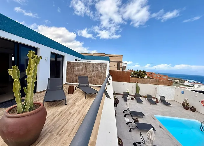 Apartamento Edem piscina climatizada Playa del Hombre Telde