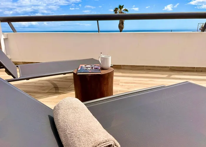 Edem piscina climatizada Playa del Hombre Apartamento Telde