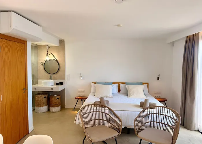 Edem piscina climatizada Playa del Hombre Telde