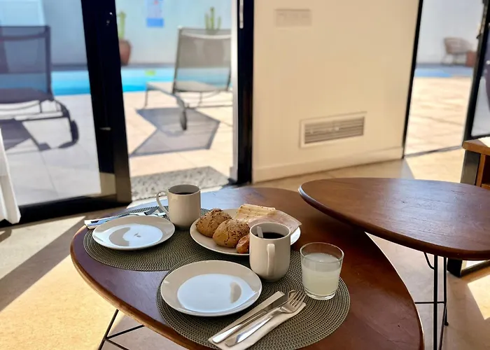 Edem piscina climatizada Playa del Hombre Apartamento Telde