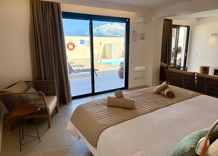 Edem piscina climatizada Playa del Hombre Telde